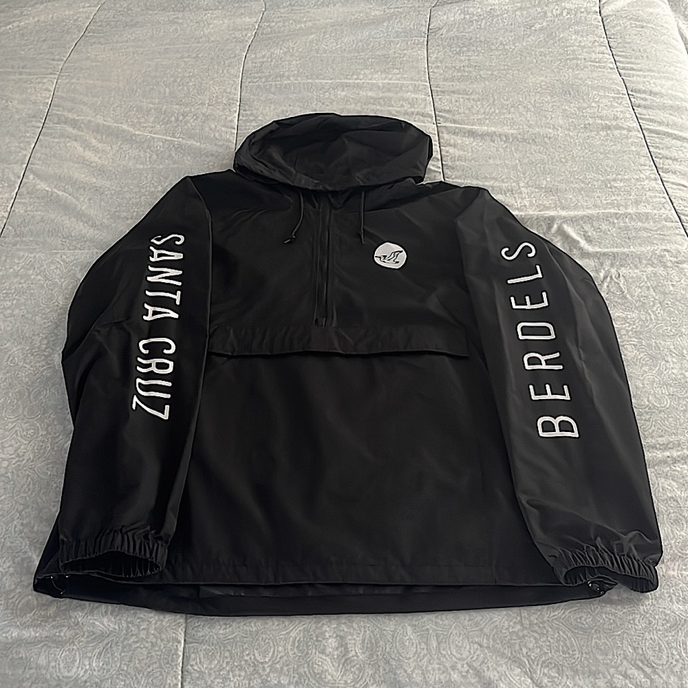 Berdels Santa Cruz men’s windbreaker